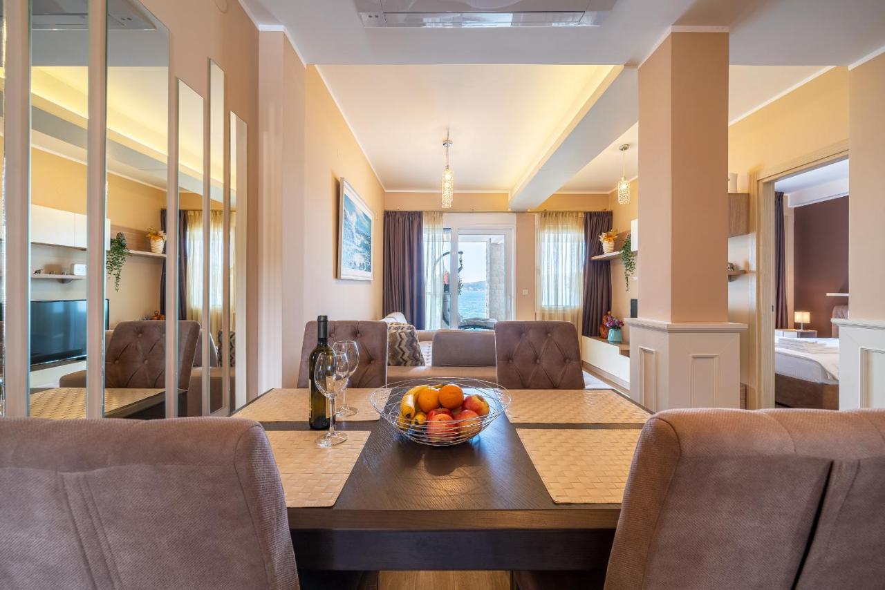 Elysium Tivat Apartment Luaran gambar