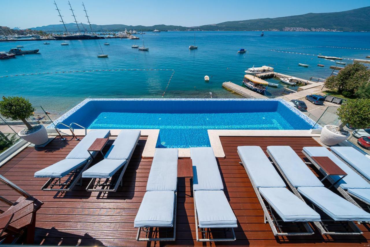 Elysium Tivat Apartment Luaran gambar