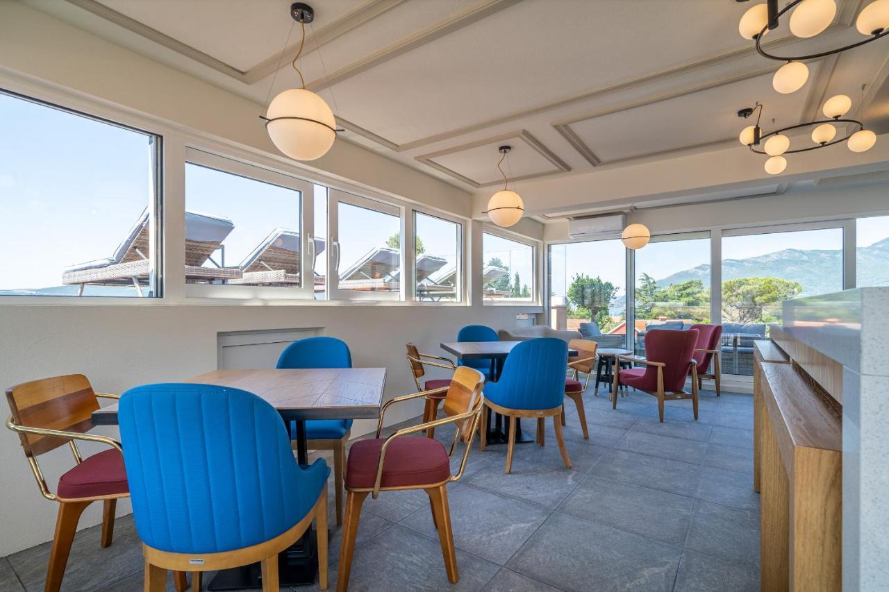 Elysium Tivat Apartment Luaran gambar