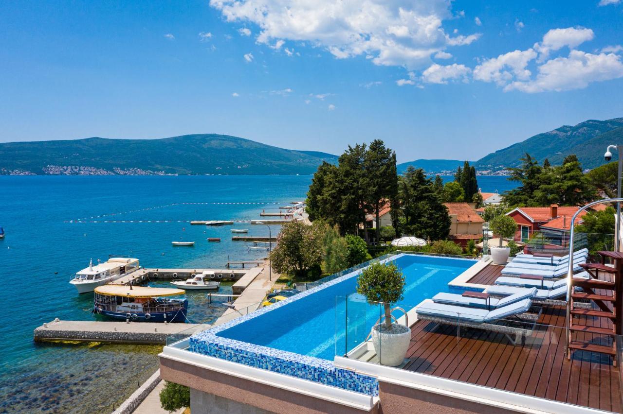 Elysium Tivat Apartment Luaran gambar