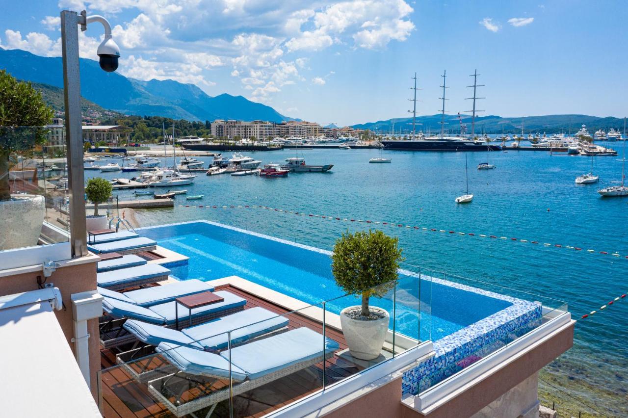 Elysium Tivat Apartment Luaran gambar
